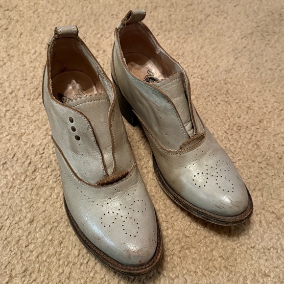 Freebird by Steven Sadie Booties Size 7 - Picture 2 of 6